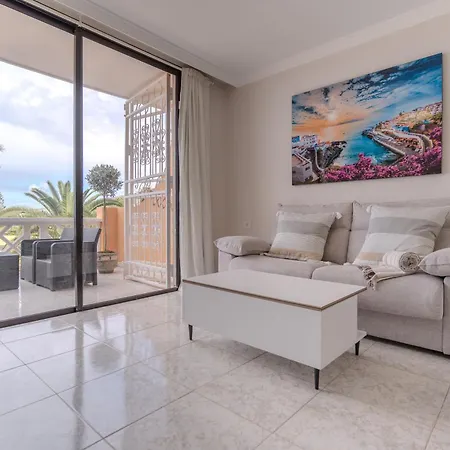 Kaora Ocean View * 아데제